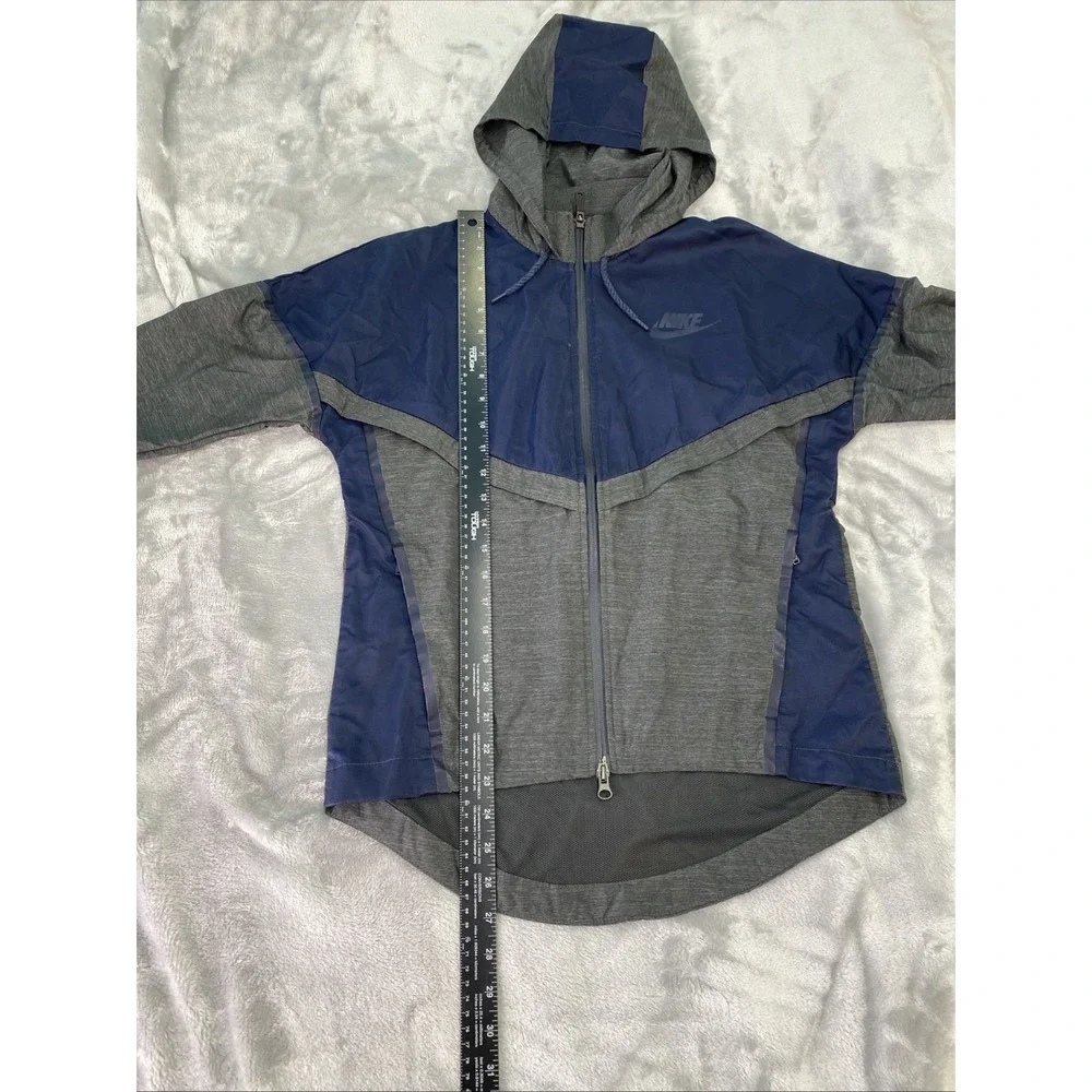 Nike Windrunner Jacket Womens Small Navy Blue‎ Grey Hooded Full Zip Windbreaker
